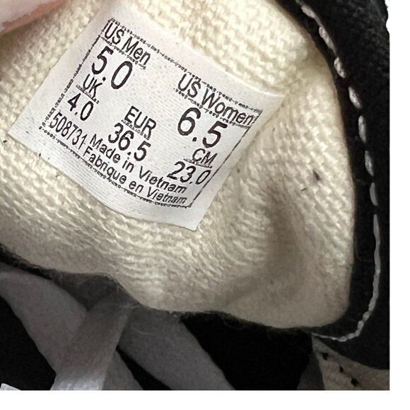 Vans Old Skool Women’s 6.5 Zap Low Glow in the‎ Dark Skull x House of Terror - Picture 9 of 9